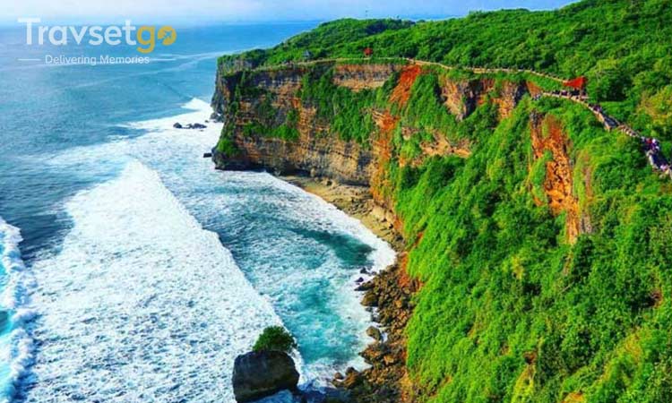EXPERIENCE BALI 