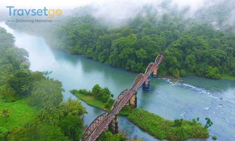 Munnar Gateway