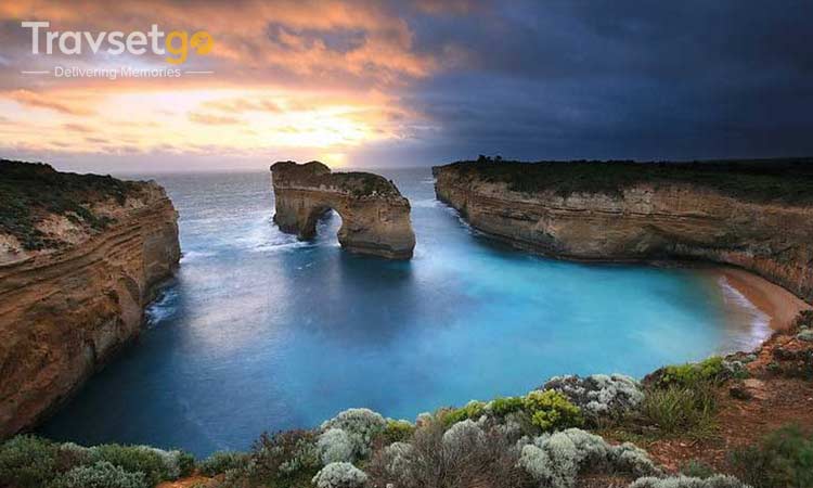 Discover Australia