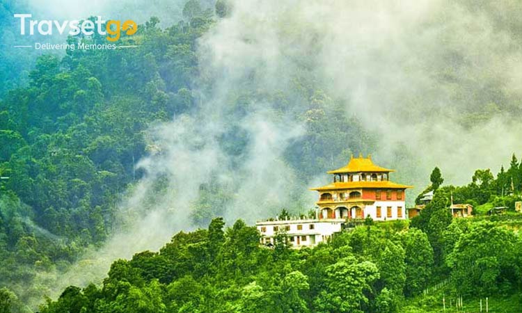 Darjeeling With Gangtok and Lachung