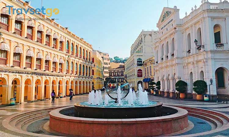 HONG KONG AND MACAO-EXTRAVAGANZA